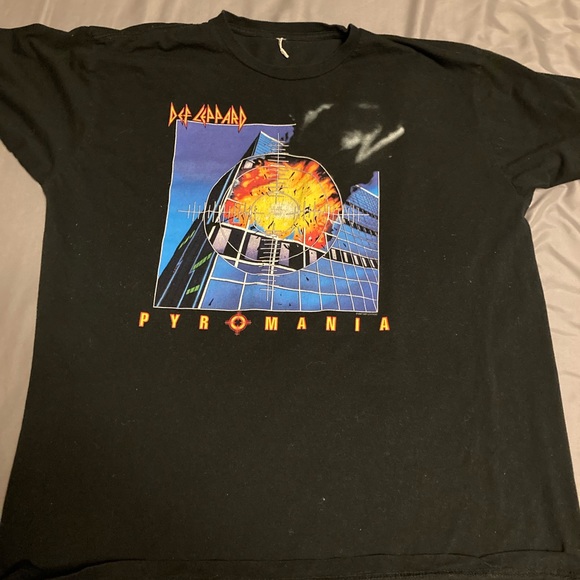 Other - Def Leppard Band Tee